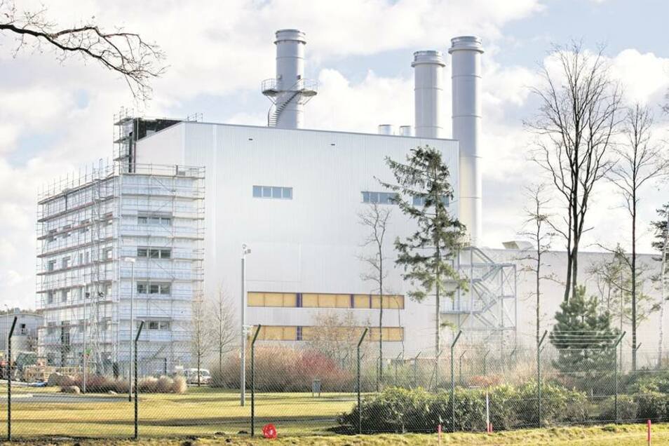 Mehr über den Artikel erfahren Gas- und Dampfturbinen-Heizkraftwerk, Leppersdorf